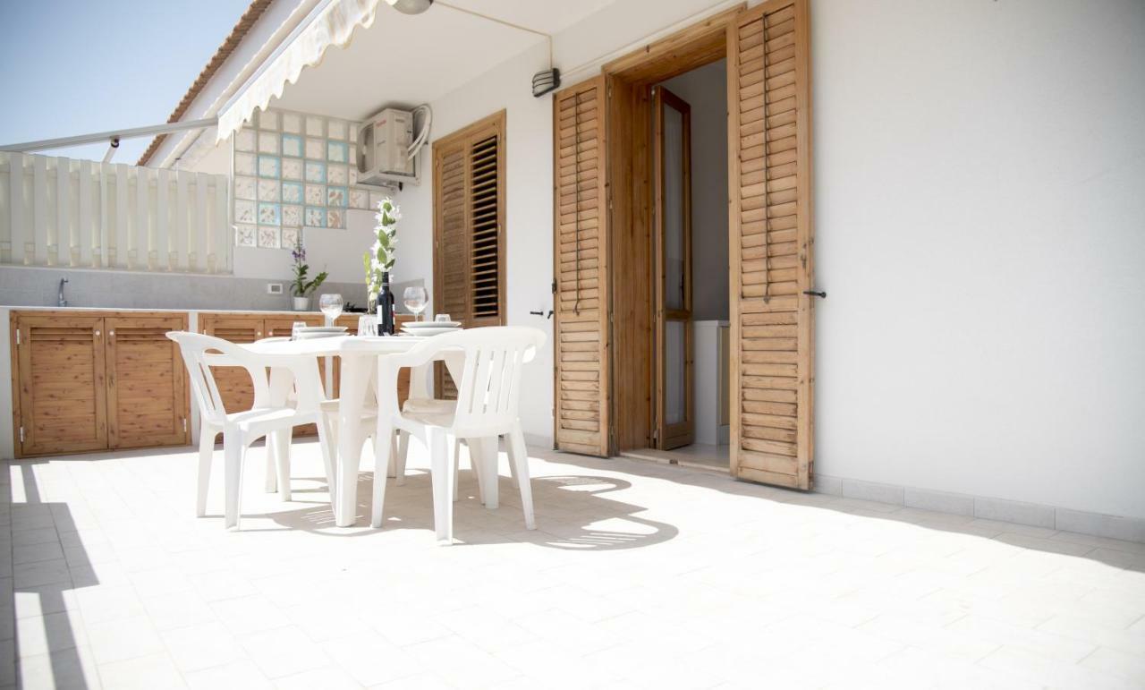 Delposto Marina Di Ragusa Sr Exterior photo